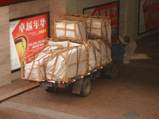 Доставка мебели из Китая по суше или по морю - что выбрать?