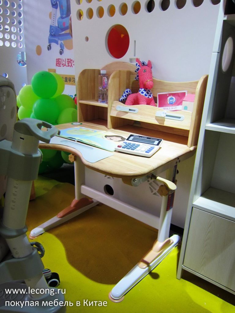 Dongguan Famous Furniture Fair 3F современная мебель в Китае