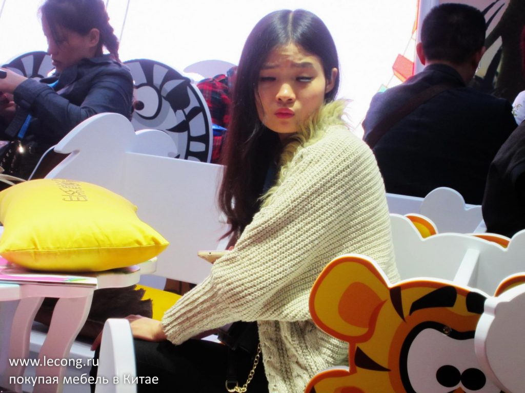 Dongguan Famous Furniture Fair 3F современная мебель в Китае