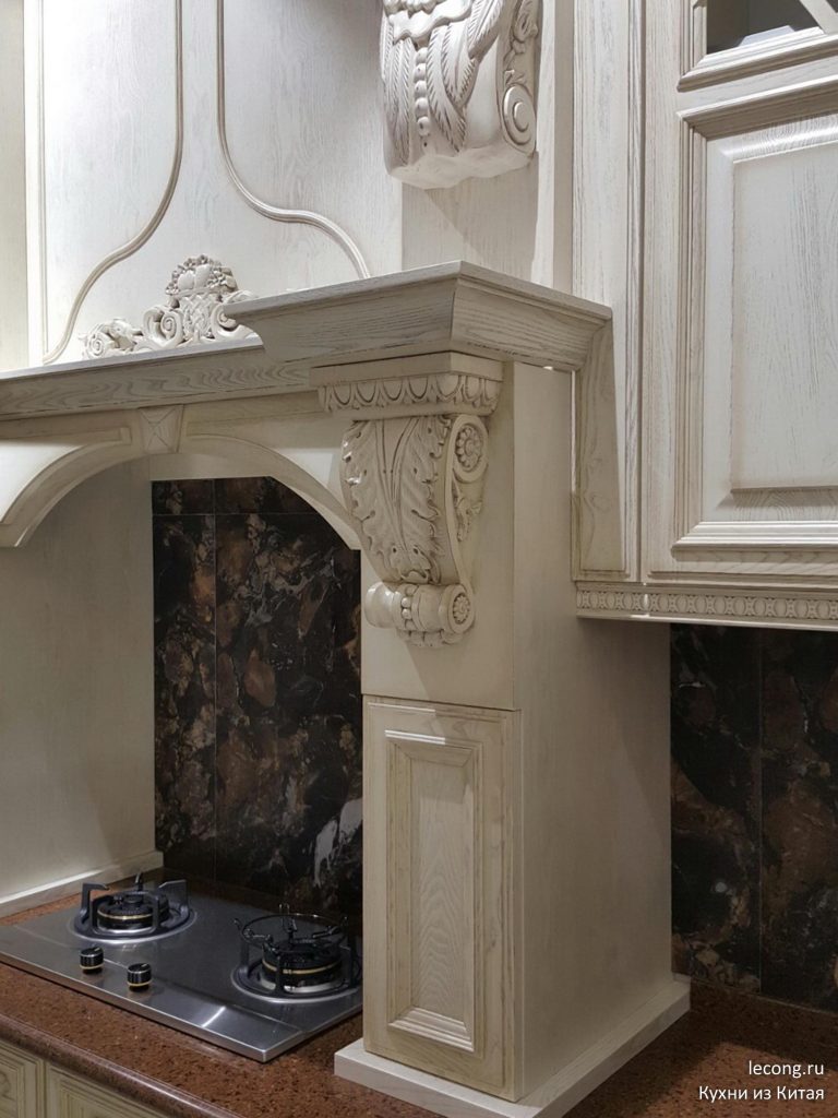 Купить кухонный гарнитур классический стиль