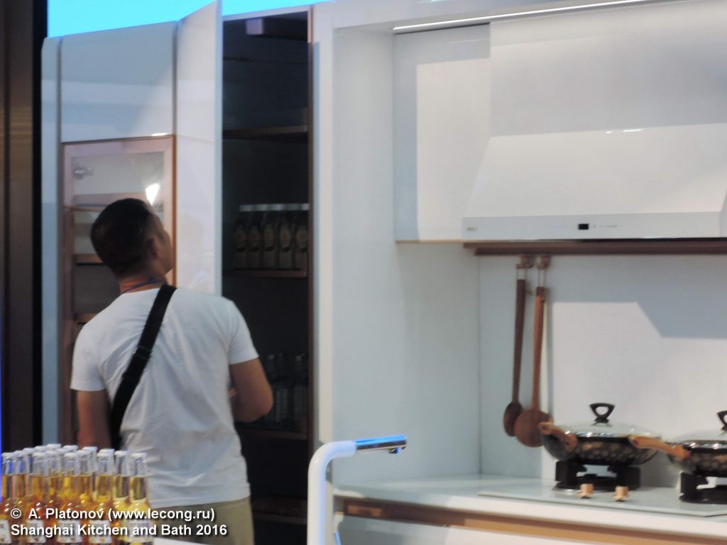 Shanghai China Kitchen & Bbath 2016 GOLDEN KITCHEN 金牌橱柜