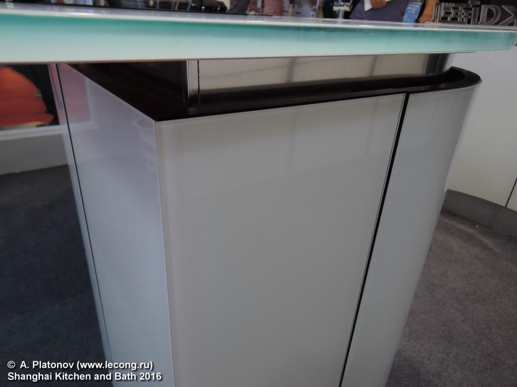 Выставка Shanghai Kitchen and bath 2016  JUKAI KITCHEN 钜凯橱柜