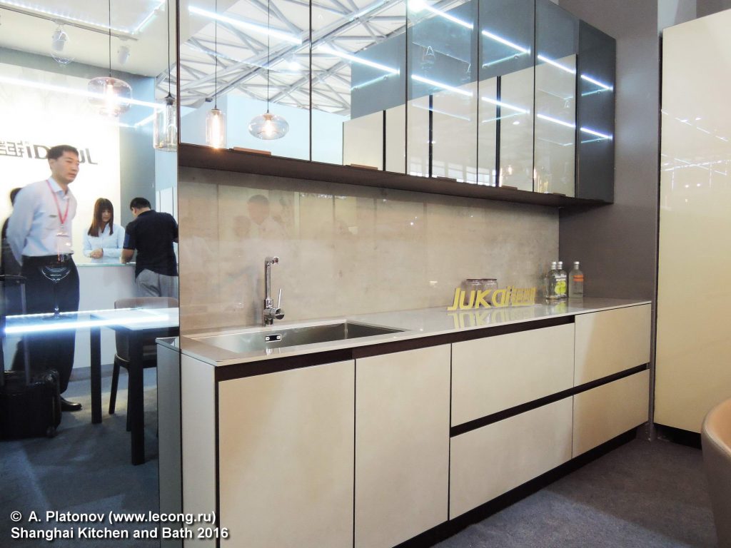 Выставка Shanghai Kitchen and bath 2016  JUKAI KITCHEN 钜凯橱柜