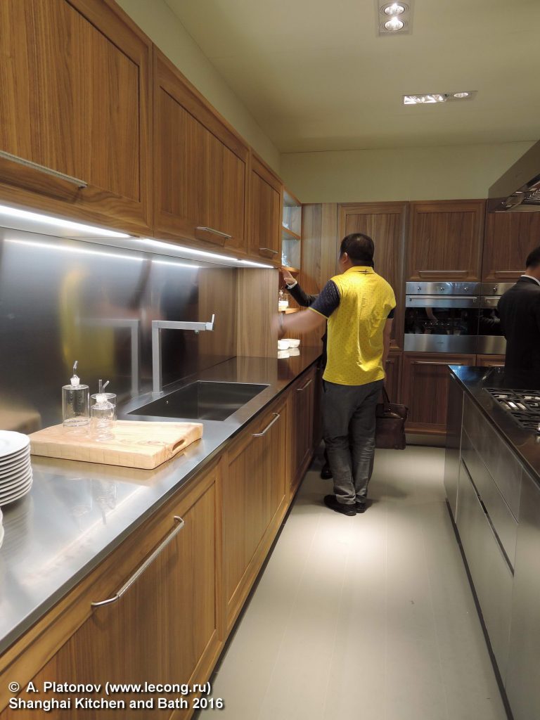 Выставка Shanghai Kitchen and bath 2016 — VENETA CUCINE