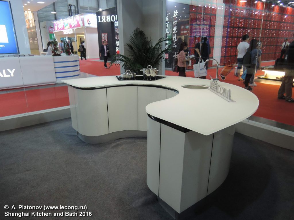 Выставка Shanghai Kitchen and bath 2016  JUKAI KITCHEN 钜凯橱柜