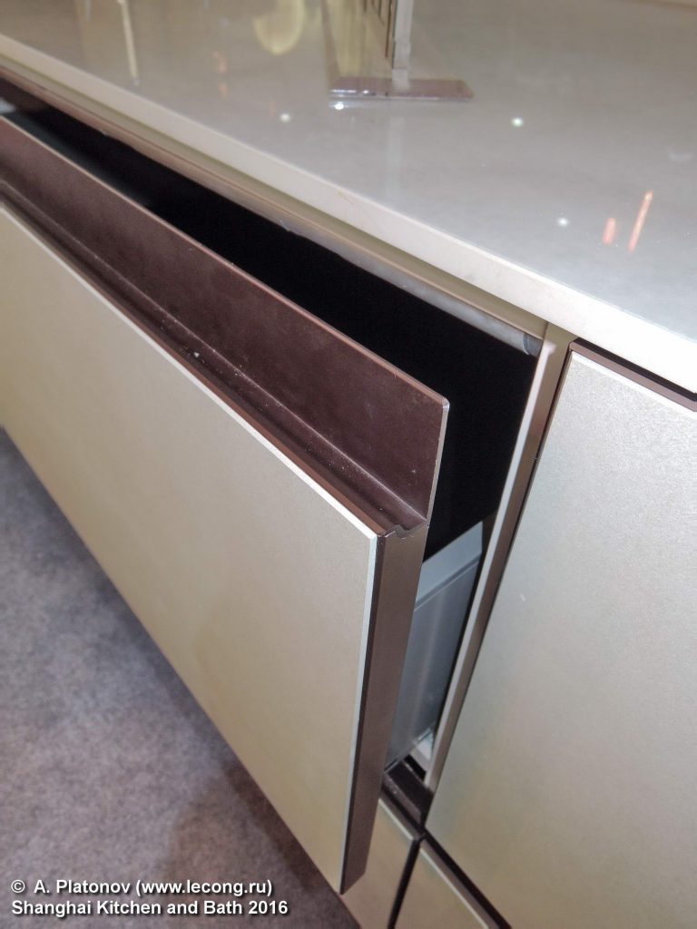 Выставка Shanghai Kitchen and bath 2016  JUKAI KITCHEN 钜凯橱柜