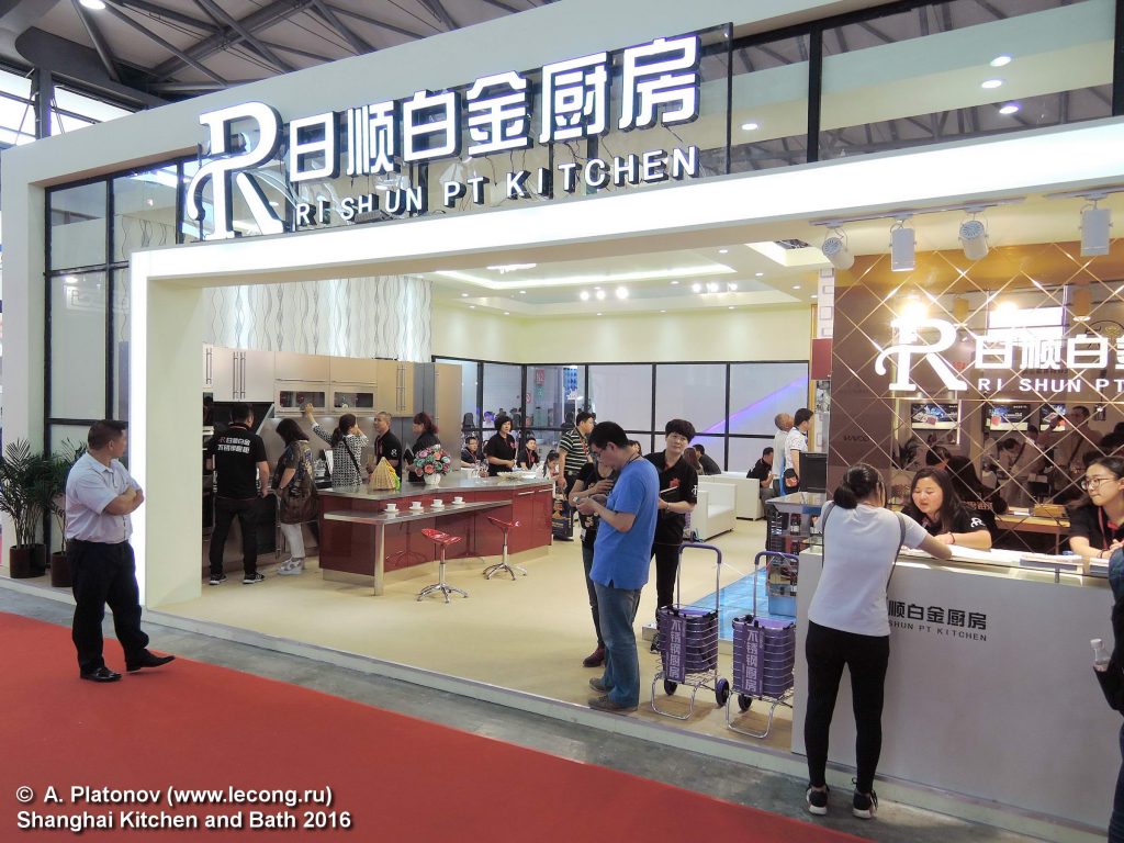 RI SHIN BAIJIN KITCHEN - китайский производитель кухонной мебели выставка в Шанхае