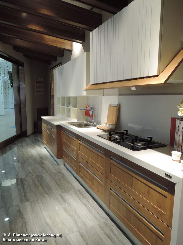 Современная трактовка кухонь для стиля Шале