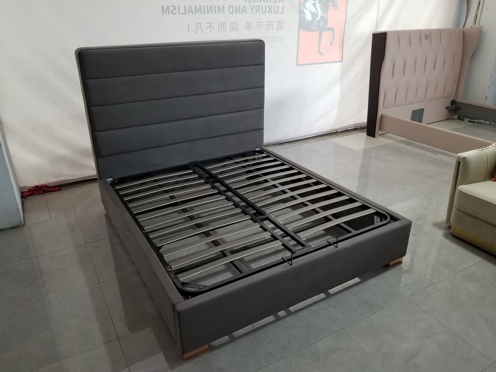 Кровать на заказ реплика